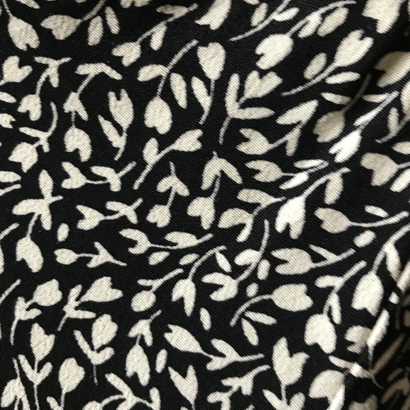 NWT Mango Flowy Floral Top Blouse - Picture 7 of 7